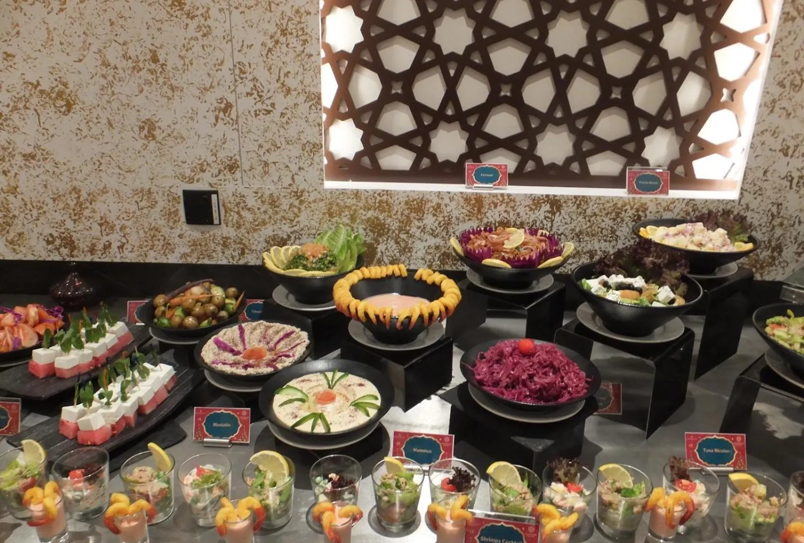 Royal Concorde Hotel & Suite Dubai