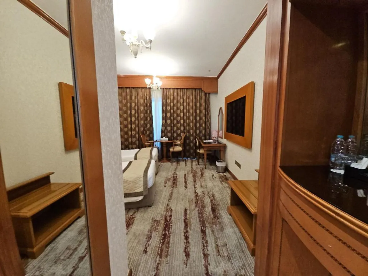 Royal Concorde Hotel & Suite Dubai