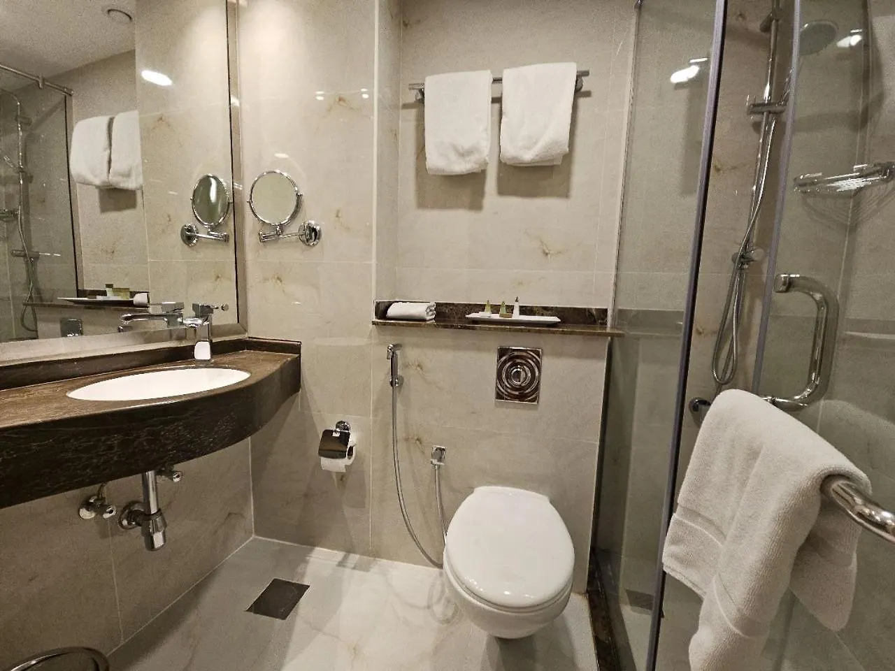 Royal Concorde Hotel & Suite Dubai