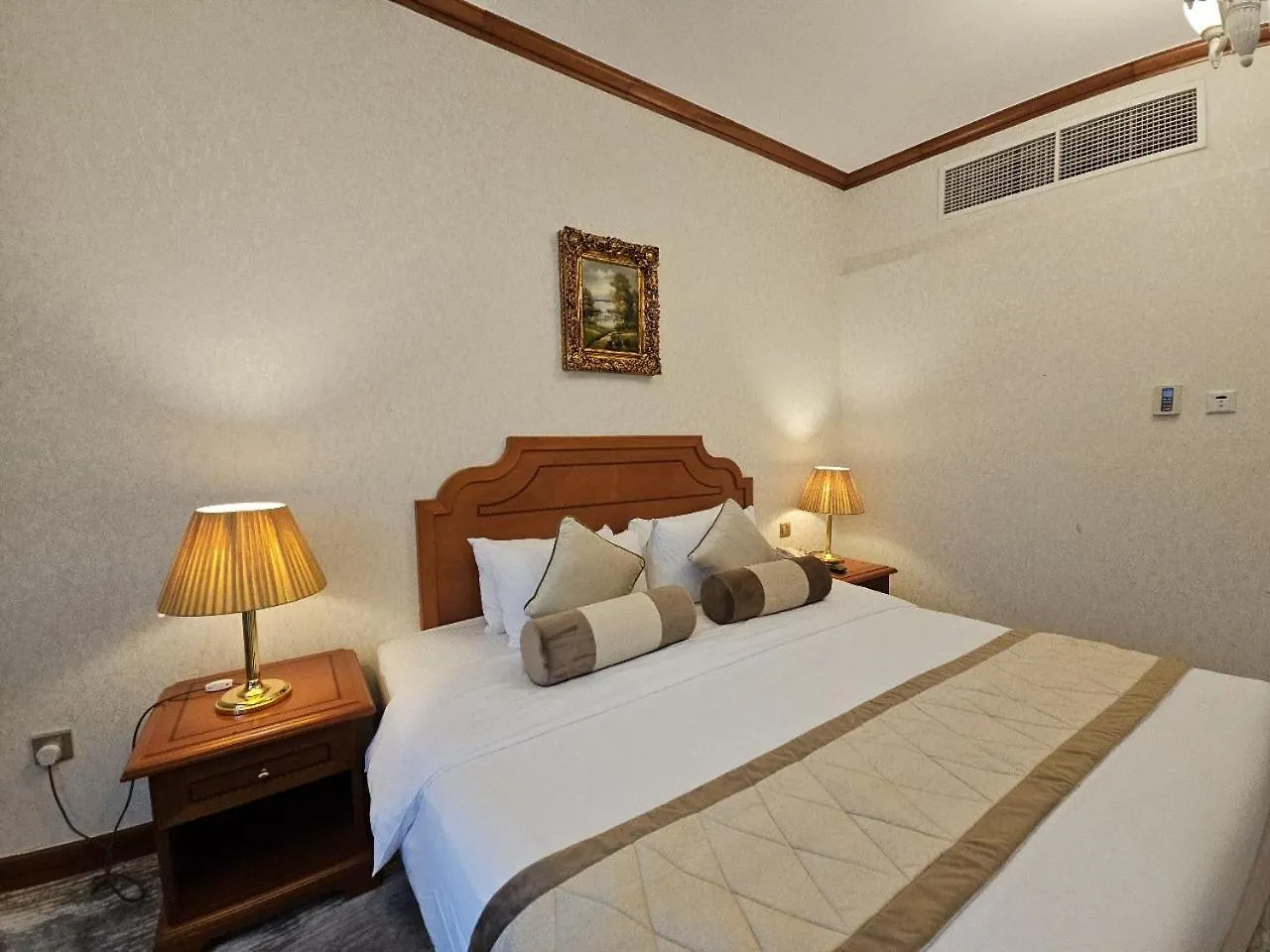 Royal Concorde Hotel & Suite Дубай
